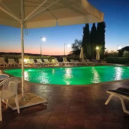 La Terrazza Restaurant & Ξενοδοχείο 3*